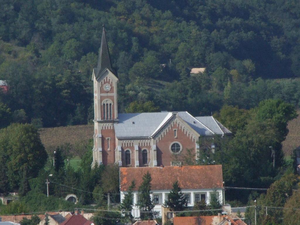 Penzion Julkin Dvor Krupina Exterior photo